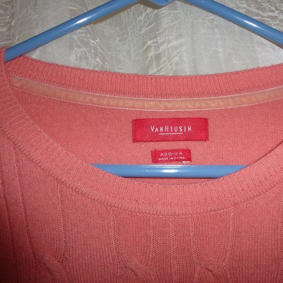 Van Heusen Long sleeve cable knit sweater - Picture 2 of 4